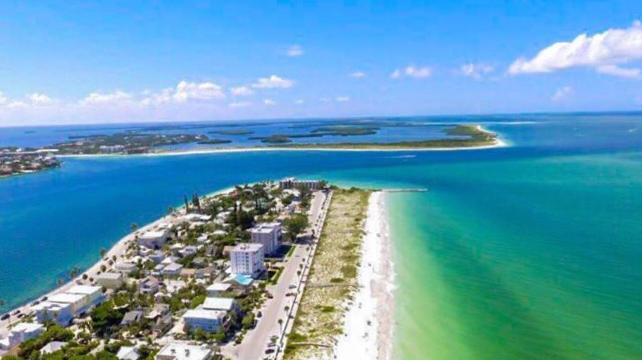 PAG Beachhouse Rentals St. Pete Beach Exterior foto